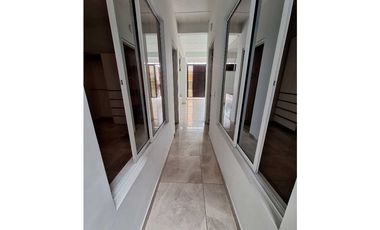 ARRIENDO CASA ALTOS DEL PEÑON GIRARDOT $ 800.000