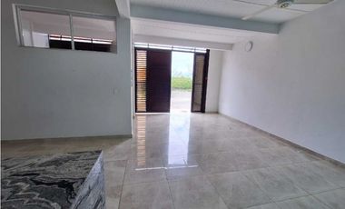 ARRIENDO CASA ALTOS DEL PEÑON GIRARDOT $ 800.000