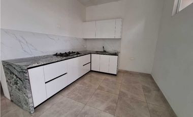 ARRIENDO CASA ALTOS DEL PEÑON GIRARDOT $ 800.000