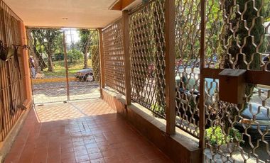 Casa para remodelar en Venta Paseos de Churubusco, Iztapalapa, CDMX.