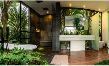 EXCLUSIVA CASA  EN ARRIENDO  EN ALTO DE LAS PALMAS - ACABADOS DE LUJO