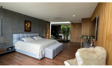 EXCLUSIVA CASA  EN ARRIENDO  EN ALTO DE LAS PALMAS - ACABADOS DE LUJO