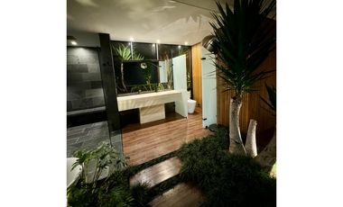 EXCLUSIVA CASA  EN ARRIENDO  EN ALTO DE LAS PALMAS - ACABADOS DE LUJO