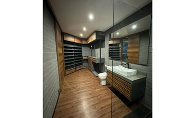 EXCLUSIVA CASA  EN ARRIENDO  EN ALTO DE LAS PALMAS - ACABADOS DE LUJO