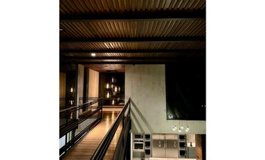 EXCLUSIVA CASA  EN ARRIENDO  EN ALTO DE LAS PALMAS - ACABADOS DE LUJO