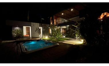 EXCLUSIVA CASA  EN ARRIENDO  EN ALTO DE LAS PALMAS - ACABADOS DE LUJO