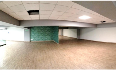 Local en Renta o Venta en Interlomas en Roof Garden (m2lc724)