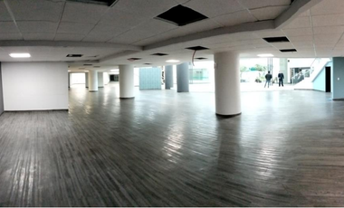 Local en Renta o Venta en Interlomas en Roof Garden (m2lc724)