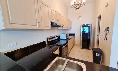 SE ALQUILA APARTAMENTO EN PH VISTA DEL MAR AVENIDA BALBOA