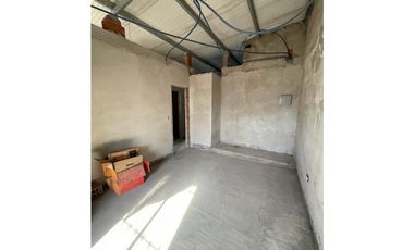 CASA 3 DORMITORIOS 75% terminado