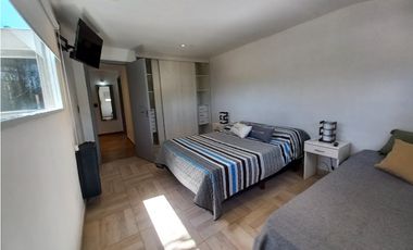 ALQUILER TEMPORARIO: DEPARTAMENTO 3 AMBIENTES CON COCHERA