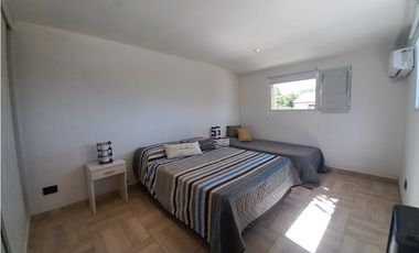 ALQUILER TEMPORARIO: DEPARTAMENTO 3 AMBIENTES CON COCHERA