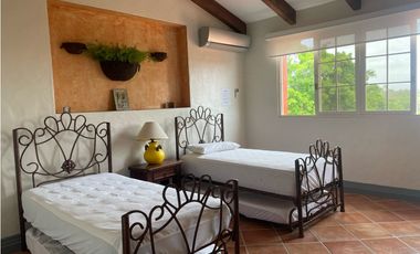 Venta de Casa más Terreno en San Carlos