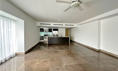 Alquiler / Venta de Apartamento en Avenida Balboa PH YOO