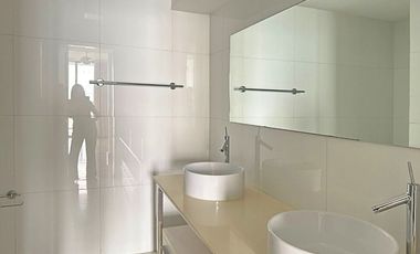 Alquiler / Venta de Apartamento en Avenida Balboa PH YOO