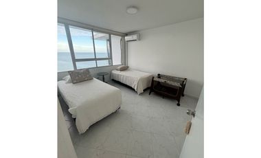 CORONADO / PH PUNTA PRIETA / 3 HABITACIONES / 170M2 / AMOBLADO