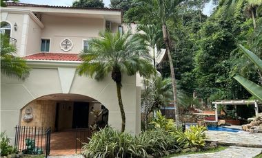 VENTA DE MANSION EN ALBROOK - 6094RC