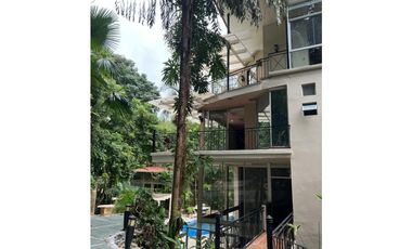 VENTA DE MANSION EN ALBROOK - 6094RC