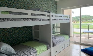 APARTAMENTO EN PLAYA ESCONDIDA - COLÓN - 6940RC