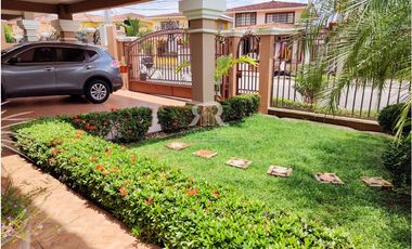 Casa en venta Brisas del Golf Villas del Golf