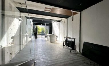 ALQUILER DE LOCAL EN  CALLE URUGUAY INCLUYE MN, 145M2