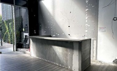 ALQUILER DE LOCAL EN  CALLE URUGUAY INCLUYE MN, 145M2