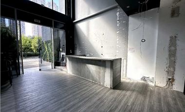 ALQUILER DE LOCAL EN  CALLE URUGUAY INCLUYE MN, 145M2