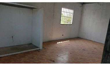 VENTA DE LOTE 1005.88 m2 CON CASA PEQUEÑA EN PENONOMÉ COCLÉ