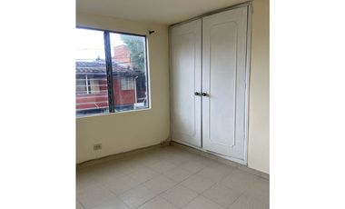 Venta de apartamento barrio Niza. La America