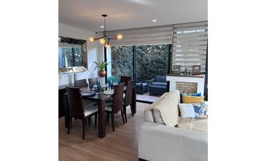 Hermosa casa en condomio campestre en Cota precio de oportunidad!