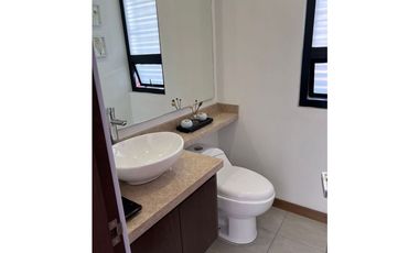 Hermosa casa en condomio campestre en Cota precio de oportunidad!