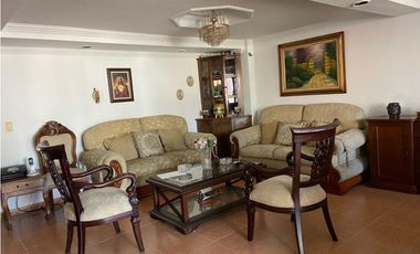 VENTA APARTAMENTO EN LAURELES SANTA TERESITA