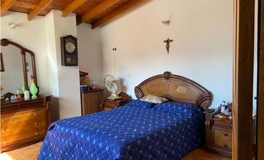 VENTA APARTAMENTO EN LAURELES SANTA TERESITA