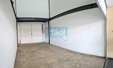 Local en el Norte de Cali - Plazoleta en Servicentro Menga