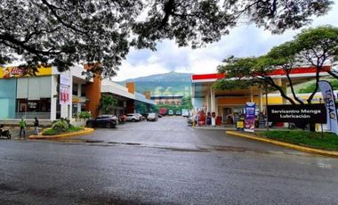 Local en el Norte de Cali - Plazoleta en Servicentro Menga