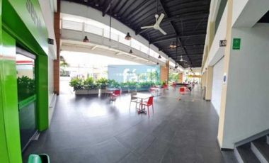 Local en el Norte de Cali - Plazoleta en Servicentro Menga