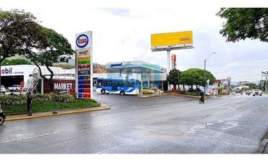 Local en el Norte de Cali - Plazoleta en Servicentro Menga