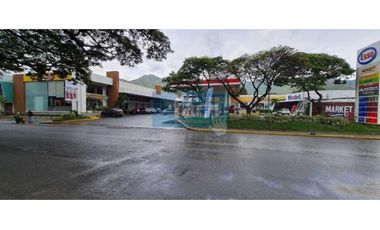 Local en el Norte de Cali - Plazoleta en Servicentro Menga