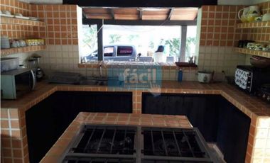 Finca 100% hecha muy cerca a Puerto Berrio junto a Ruta del Sol