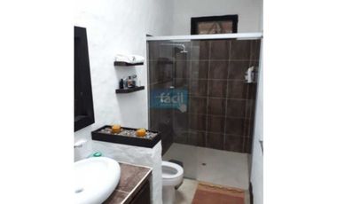 Finca 100% hecha muy cerca a Puerto Berrio junto a Ruta del Sol