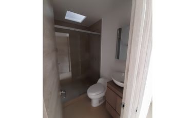 SE ARRIENDA CASA EN CONJUNTO MONTEBONITO RESERVADO-DOSQUEBRADAS