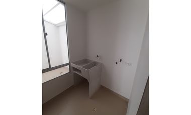 SE ARRIENDA CASA EN CONJUNTO MONTEBONITO RESERVADO-DOSQUEBRADAS
