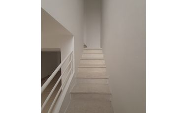 SE ARRIENDA CASA EN CONJUNTO MONTEBONITO RESERVADO-DOSQUEBRADAS