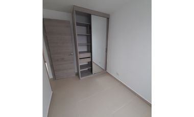 SE ARRIENDA CASA EN CONJUNTO MONTEBONITO RESERVADO-DOSQUEBRADAS
