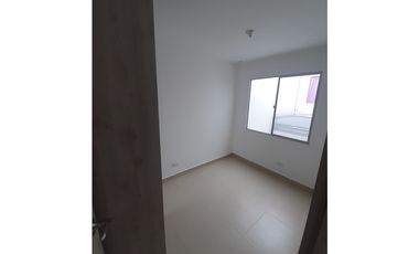 SE ARRIENDA CASA EN CONJUNTO MONTEBONITO RESERVADO-DOSQUEBRADAS