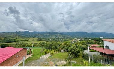 Lote en venta en condominio campestre - La Buitrera Palmira Valle