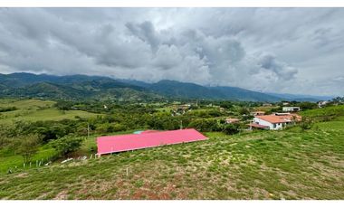 Lote en venta en condominio campestre - La Buitrera Palmira Valle
