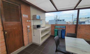 Arriendo oficina Puente Largo
