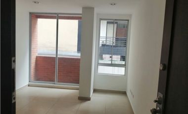 Arriendo oficina Puente Largo