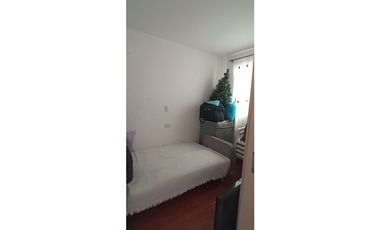 Casa unifamiliar de 3 niveles con terraza en venta en Calatrava Itagui